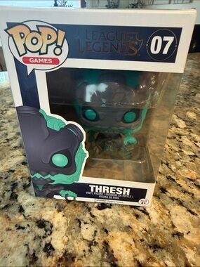 Funko League of Legends Thresh Vinyl Figure - Teal & Black